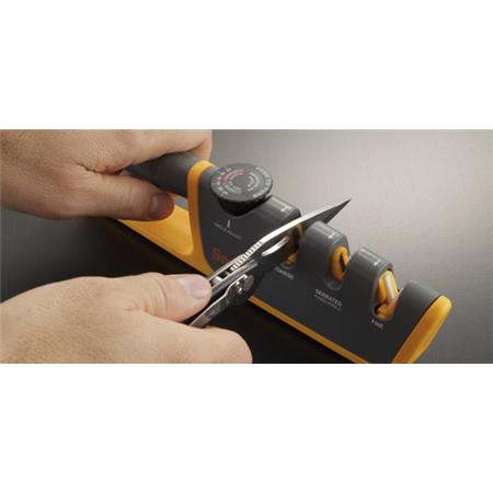 ADJUSTABLE MANUAL SHARPENER SMITH'S ANGLE PULL THRU