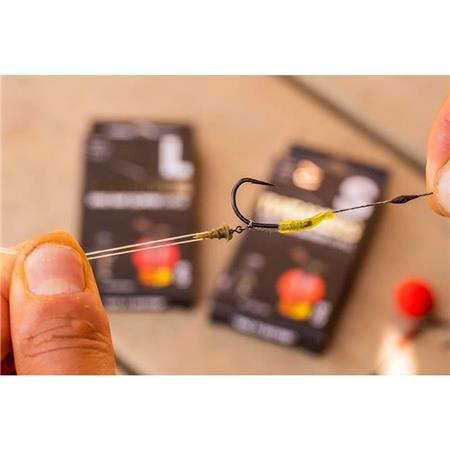 AGNHOLDER ONE MORE CAST TWEAKERS EYED BAIT SCREW