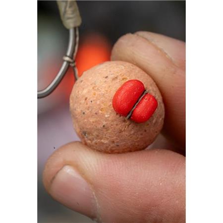 AGNSTOPPER ONE MORE CAST REVIBED CORNY TOPS