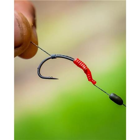 AMO CARPFISHING ONE MORE CAST COLNE V SURRENDER CURVE-HOOKS