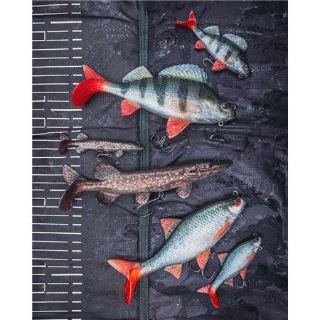 AMOSTRA VINIL ARMADO FOX RAGE ULTRA-REALISTIC PIKE REPLICANT