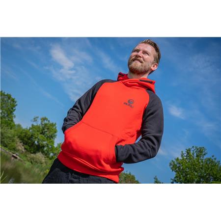 ΑΝΔΡΙΚΌ ΦΟΎΤΕΡ GURU HOODIE - ΚΌΚΚΙΝΟ/ΜΑΎΡΟ