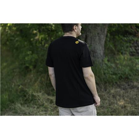 ΑΝΔΡΙΚΌ ΚΟΝΤΟΜΆΝΙΚΟ T-SHIRT NAVITAS KURT T-SHIRT - ΜΑΎΡΟ