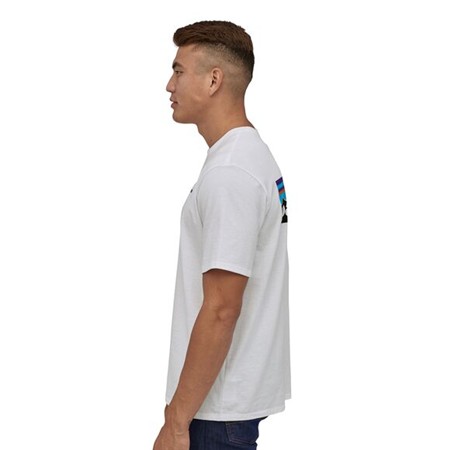 ΑΝΔΡΙΚΌ T-SHIRT ΜΕ ΚΟΝΤΌ ΜΑΝΊΚΙ PATAGONIA P-6 LOGO RESPONSIBILI-TEE - ΛΕΥΚΌ
