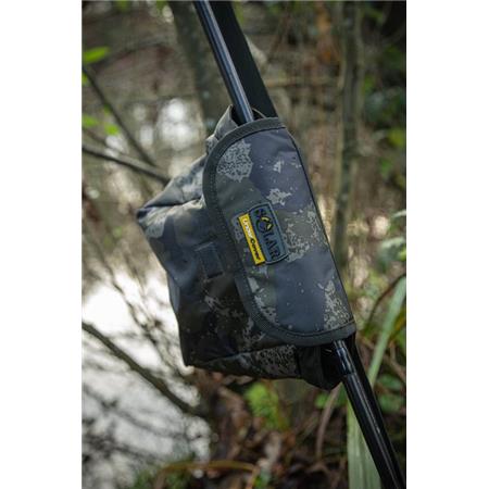 ANGELROLLE-KARTON SOLAR UNDERCOVER CAMO PADDED REEL POUCH