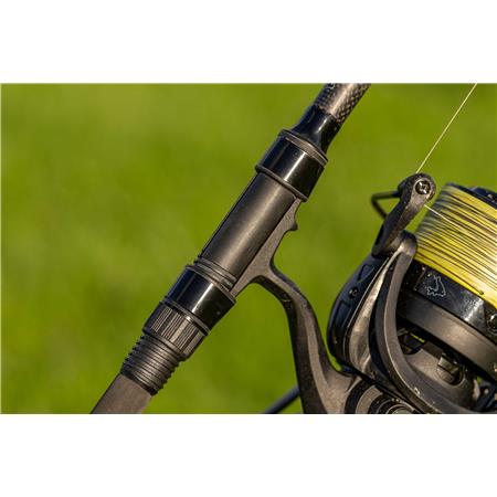 ANGELRUTE SPOD AVID CARP REVOLVE R RODS SPOD/MARKER