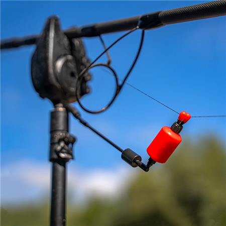 ARM MIT AUSGLEICHER AVID CARP REVOLVE BOBBIN SWINGER ARM