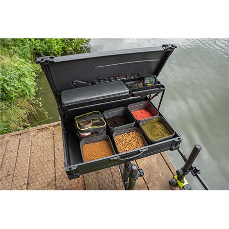 ARMAZÉM FOX MATRIX PRO RIGID FEEDER TRAY