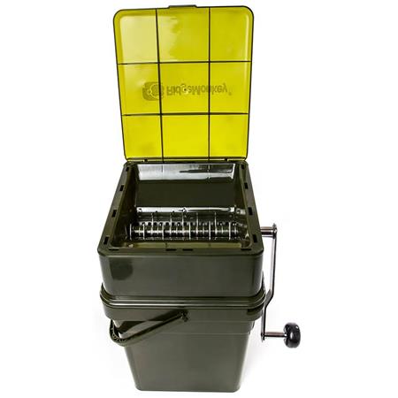BAIT BUCKET RIDGE MONKEY ADVANCED BOILIE CRUSHER