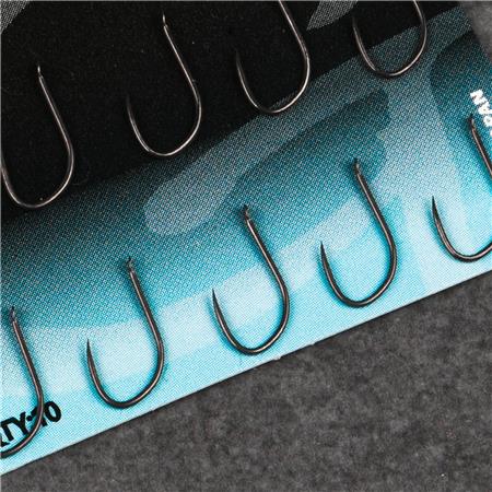 BAJO DE LÍNEA GAMAKATSU ALLROUND - POLE