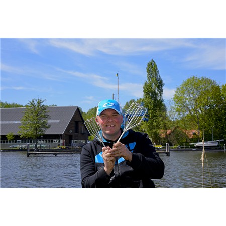 BATTEUR À AMORCE CRESTA GROUNDBAIT MIXER