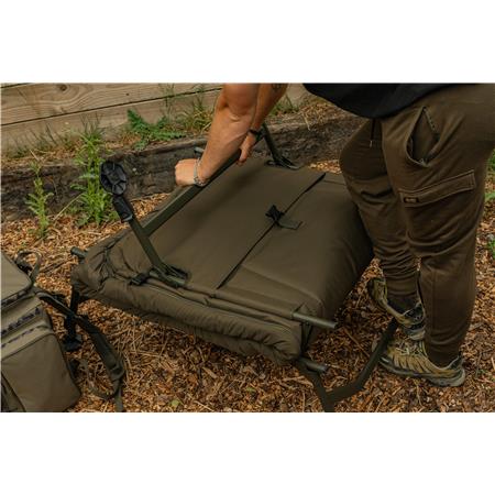 BEDCADEIRA AVID CARP REVOLVE SYSTEM