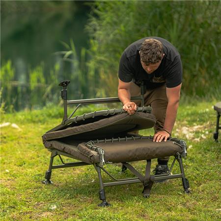 BEDCHAIR AVID CARP BENCHMARK ULTRA BEDS