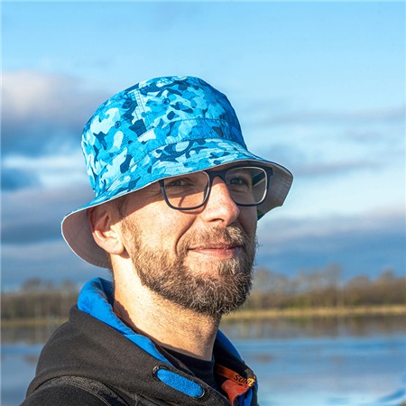BOB REVERSIBLE - AZUL/BLANCO PRESTON INNOVATIONS BUCKET HAT RÉVERSIBLE - BLEU/BLANC