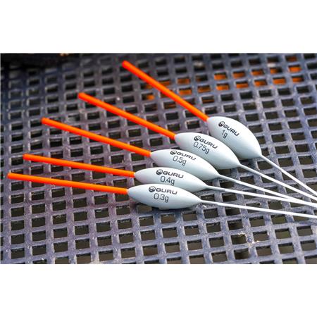 BOIA COM ILHÓS GURU PASTE FLOAT