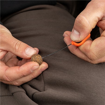 BOILIENÅL AVID CARP GATED NEEDLE