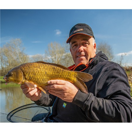 BONÉ SONUBAITS LIGHTWEIGHT WATERPROOF CAP - NOIR