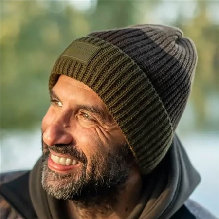 Bonnet One More Cast Three Wraps Striped Beanie Tricolore