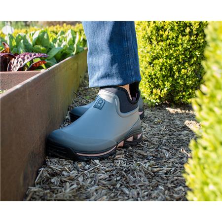 BOTAS DE CANO CURTO PARA MULHER - CINZA ROUCHETTE CLEAN LADY - GRIS