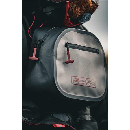 BRUSTTASCHE FOX RAGE PRO SERIES WATERPROOF CHEST PACK