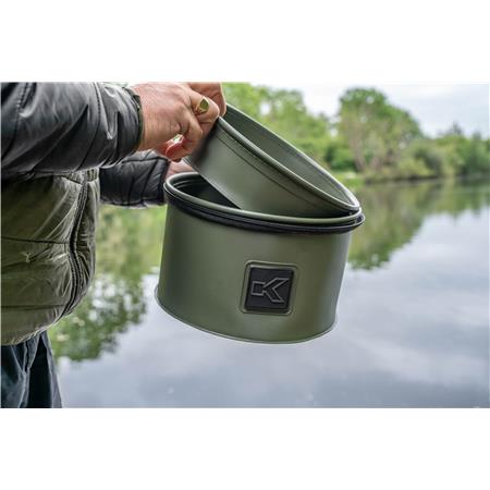 BUCKET KORUM EVA RIDDLE SET