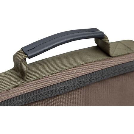 BUZZ BAR-TAS KORDA COMPAC BUZZ BAR BAG MEDIUM