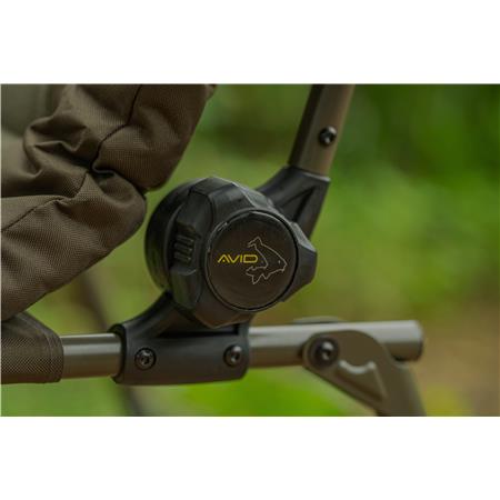 CADEIRA DE NÍVEL AVID CARP BENCHMARK LEVELTECH HI-BACK RECLINER CHAIR