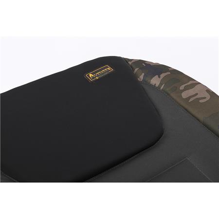 CAMA PLEGABLE DE PESCA PROLOGIC AVENGER BED CHAIR RANGE