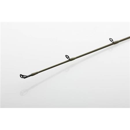 CAÑA DE CASTING SAVAGE GEAR SG4 JERK SPECIALIST TRIGGER