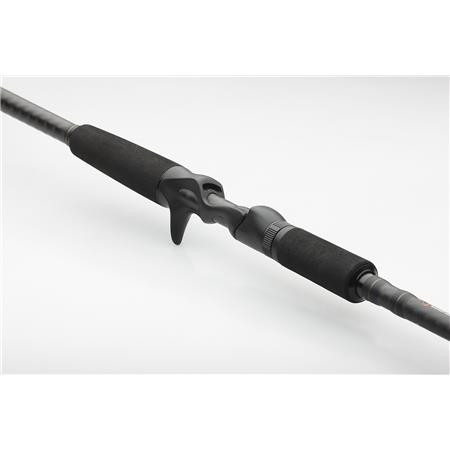 CANA DE LANÇAMENTO SAVAGE GEAR ORANGE LTD BIG BAIT ROD