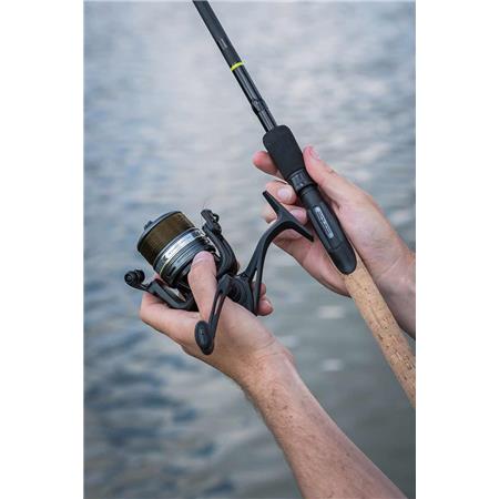 CAÑA FEEDER FOX MATRIX AQUOS ULTRA XD RODS
