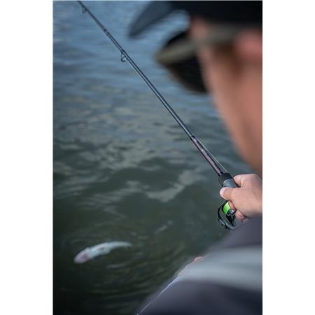 CANNE DA SPINNING FOX RAGE WARRIOR ZANDER JIG