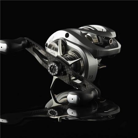 CARRETE CASTING SAVAGE GEAR SG10 BC