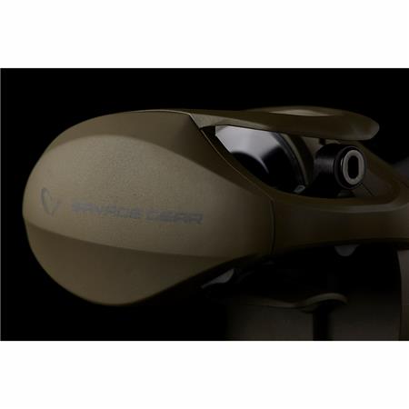 CARRETE CASTING SAVAGE GEAR SG8 BC