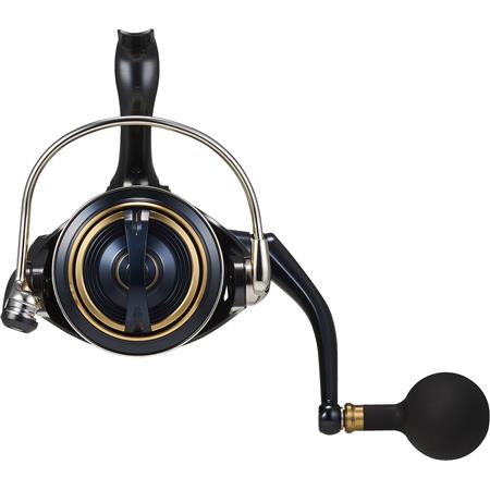 CARRETE DAIWA SALTIGA 25