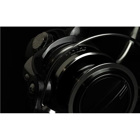CARRETE FEEDER KORUM AXIS II FRONT DRAG REELS
