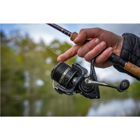 CARRETE FEEDER KORUM AXIS II FRONT DRAG REELS