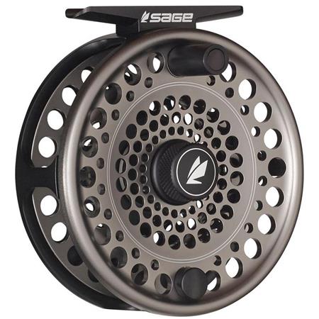 CARRETE MOSCA SAGE TROUT STEALTH/SILVER