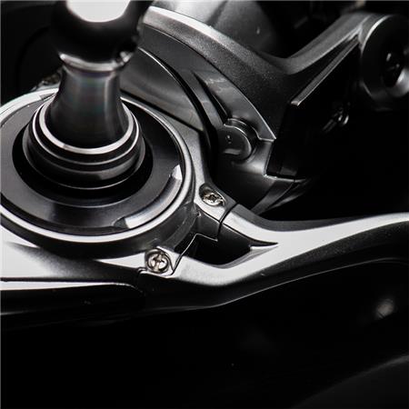 CARRETE SAVAGE GEAR SGS6