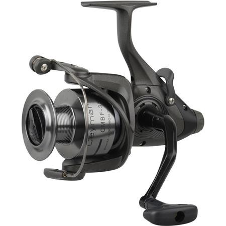 Carreto De Pesca Com Sistema De Embraiagem Okuma Ceymar Baitfeeder