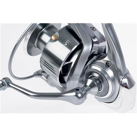 CARRETO SPINNING HART AKAB SW 6000