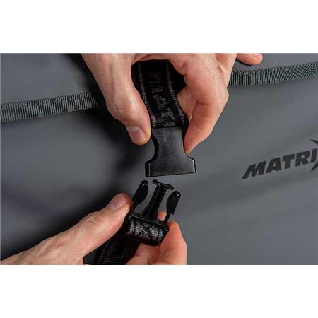 CARRYALL-TASKE FOX MATRIX AQUOS ULTRA CARRYALL
