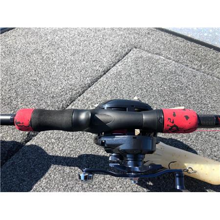 CASTING-RUTE HEARTY RISE TROPHY PIKE ESOX TOY