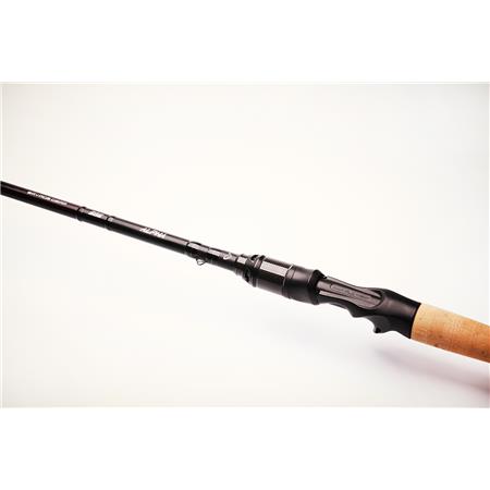 CASTINGHENGEL SAVAGE GEAR ALPHA SG6 SWIMBAIT ROD
