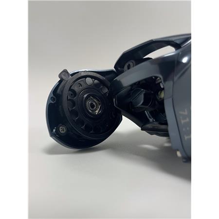 CASTINGROLLE BATES FISHING CO THE SALTY