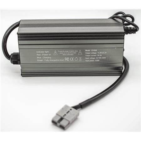 CHARGEUR LITHIUM VOLTACASE LIFEPO4 14.6V 30A POUR VALISE 105AH/210AH/280AH