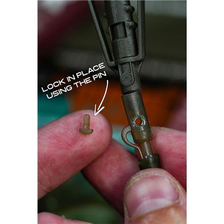 CLIP PLOMO AUTOFERRANT ONE MORE CAST THE MAGIC TWIG LEAD CLIP VERSION