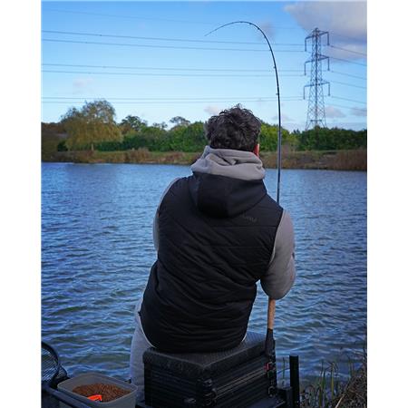 COLETE SEM MANGAS HOMEM GURU HYBRID GILET - PRETO