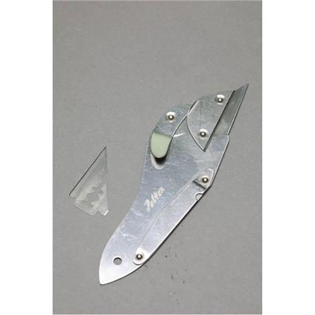 Coltello Per Tagliare Pelli Fly Scene