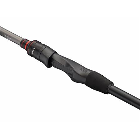 CONJUNTO SPINNING TELESCOSUPORTE ABU GARCIA MAX X SPINNING COMBO